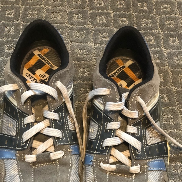 Men’s shoes - Picture 2 of 3